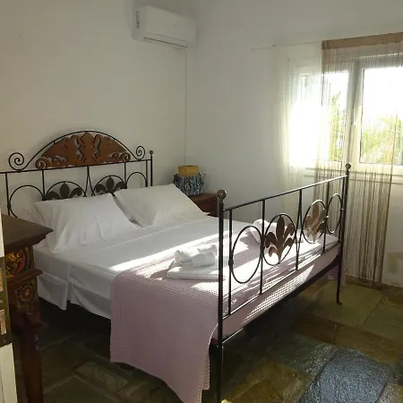 Summer With Amazing Sunset View Holiday home Vourkari