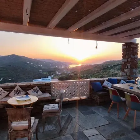 Summer With Amazing Sunset View * Vourkárion